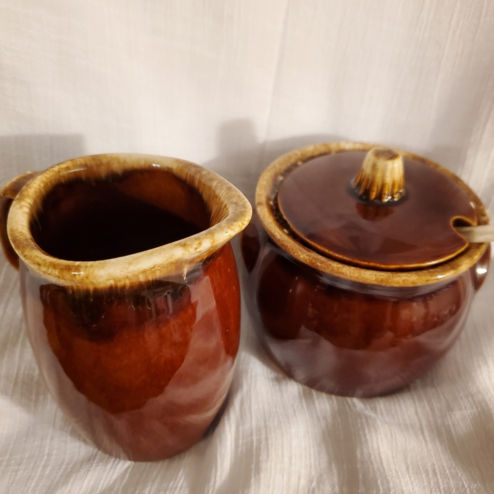 Vintage Hull Pottery Brown Drip Glaze Sugar Pot w/lid & Spoon | Creamer